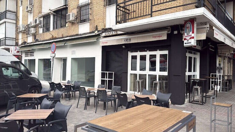 41011 Pura Cervecería, bar o restaurante en Los Remedios, Sevilla