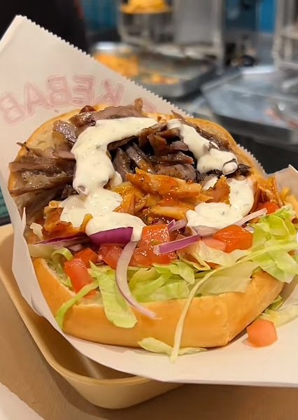 Alibaba kebab & pizzeria, bar o restaurante en Los Palacios y Villafranca, Sevilla