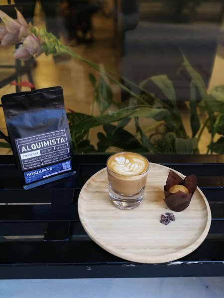 Alquimista Coffee Lab, bar o restaurante en Mairena del Aljarafe, Sevilla