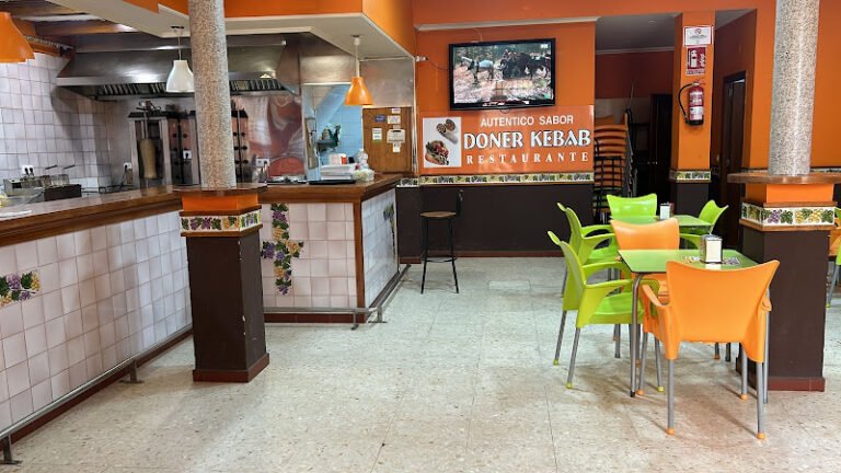 Auténtico SABOR KEBAB Coria del Río TLF:954772758, bar o restaurante en Coria del Río, Sevilla