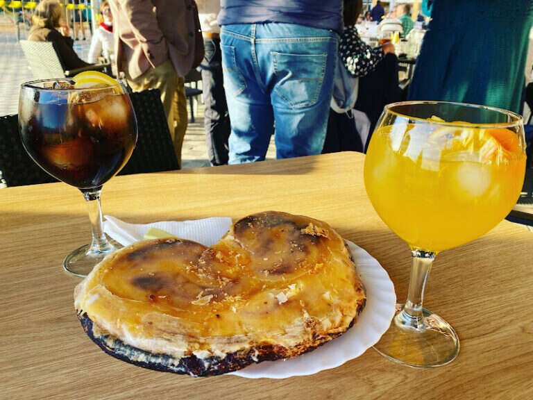 Pollos Asados Virgen De Gracia, bar o restaurante en Sevilla Este, Sevilla