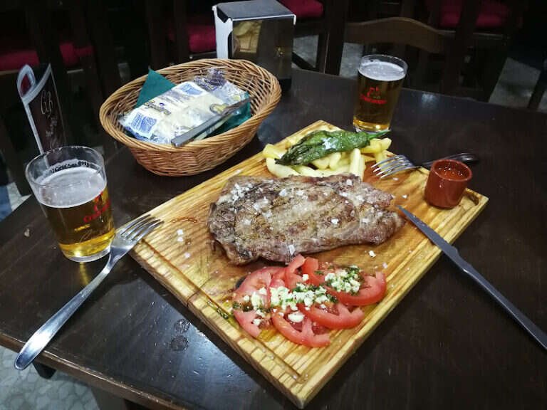 Bar Cafeteria Andalucía, bar o restaurante en Coria del Río, Sevilla
