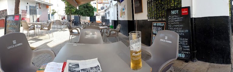 Bar Estrella (La Oficina), bar o restaurante en Sevilla