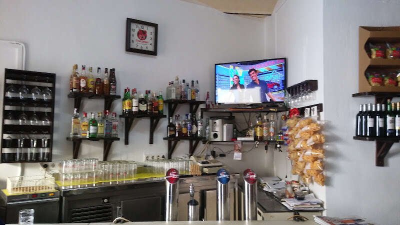 Bar La Bodeguita Plaza Del Llano Cantillana, Cantillana, Sevilla