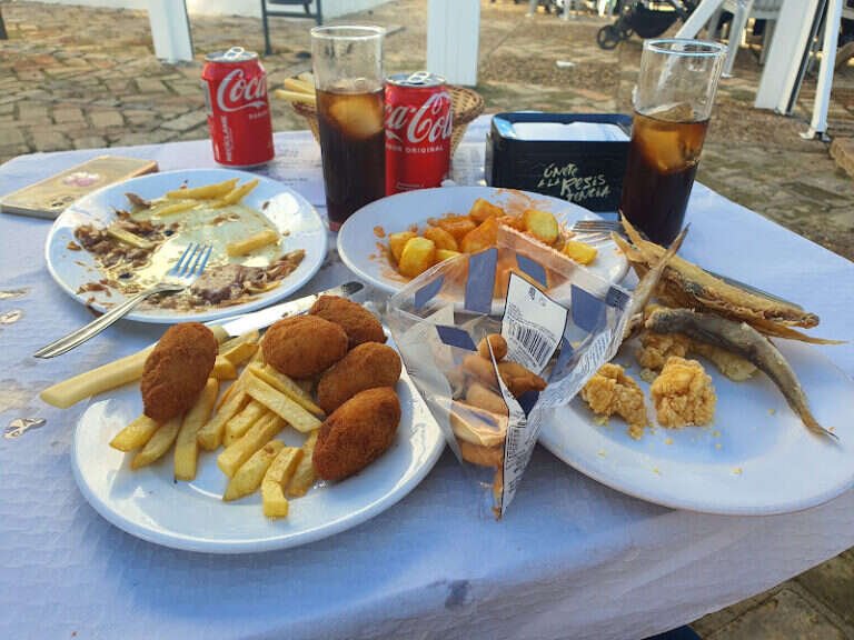 Bar La Escalerita, bar o restaurante en Palomares del Río, Sevilla