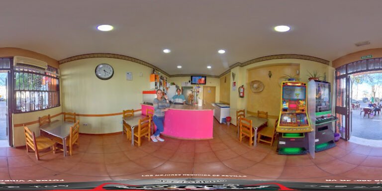Bar La MORENA, bar o restaurante en Sevilla