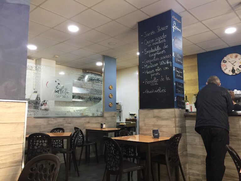 Bar La Paleta de Sabores, bar o restaurante en Montequinto, Dos Hermanas, Sevilla