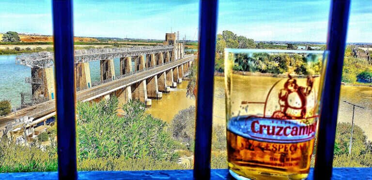 Bar La Querencia, bar o restaurante en Alcalá del Río, Sevilla
