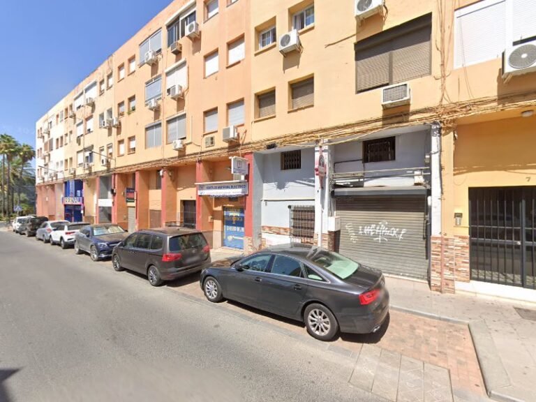 Bar Los Amigos, bar o restaurante en Alcalá de Guadaíra, Sevilla
