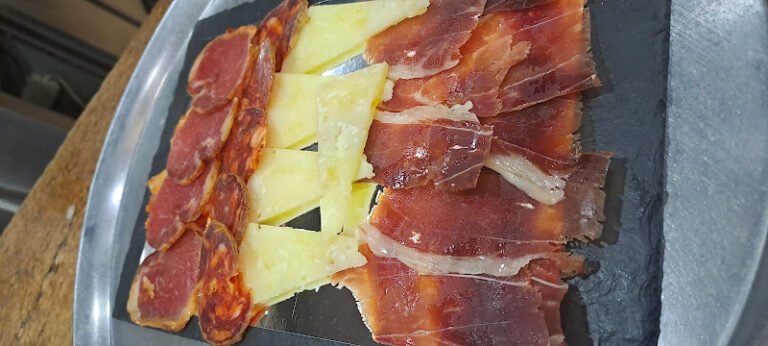 Bar Nueva Alcala.Com, bar o restaurante en Alcalá de Guadaíra, Sevilla