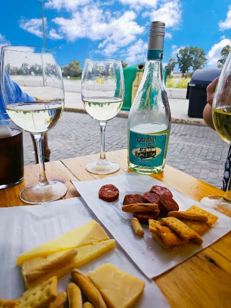 Bar Venta El Mellizo, bar o restaurante en Coria del Río, Sevilla