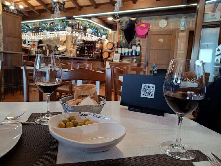 Bodega El Rinconcillo, bar o restaurante en Dos Hermanas, Sevilla
