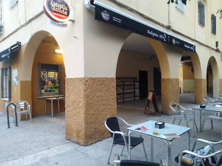 Bodeguita Alfre2, bar o restaurante en Macarena, Sevilla