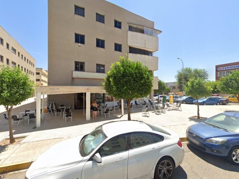 Café Alpresa, bar o restaurante en Mairena del Aljarafe, Sevilla
