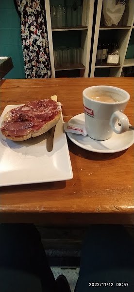 Café-Copas Boulevard 14, bar o restaurante en Pilas, Sevilla