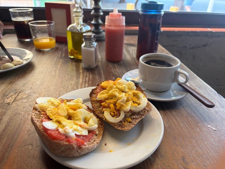 Café Piola, bar o restaurante en Macarena, Sevilla