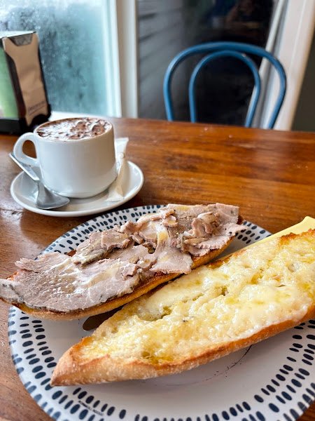 Café Saudade, bar o restaurante en Mairena del Aljarafe, Sevilla