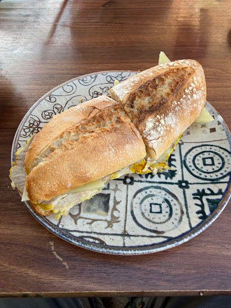Cafetería Abaceria Pedro Toro, bar o restaurante en Mairena del Aljarafe, Sevilla