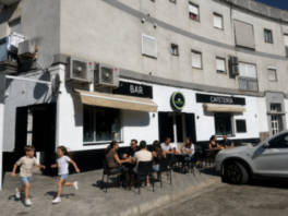 Cafetería Ancora, bar o restaurante en Los Palacios y Villafranca, Sevilla