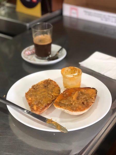 Cafetería Cervecería Casa Vela, bar o restaurante en Mairena del Aljarafe, Sevilla
