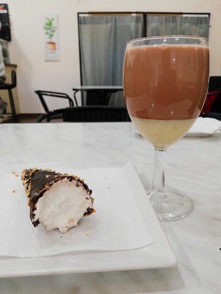 Cafetería El Polvorón, bar o restaurante en Alcalá de Guadaíra, Sevilla