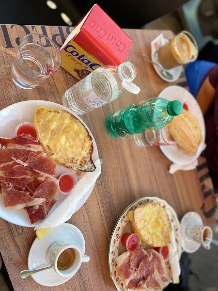 Cafetería Excalibur, bar o restaurante en Camas, Sevilla