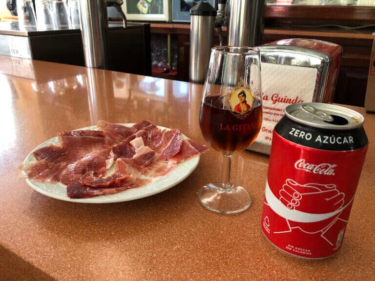 Cafeteria La Guinda, bar o restaurante en Amate, Sevilla