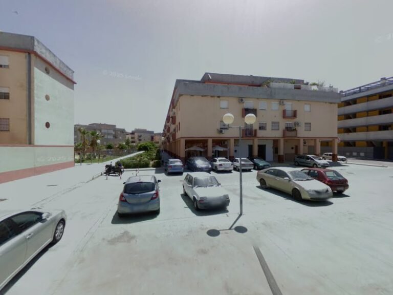 Cafeteria La Tacita, bar o restaurante en Camas, Sevilla