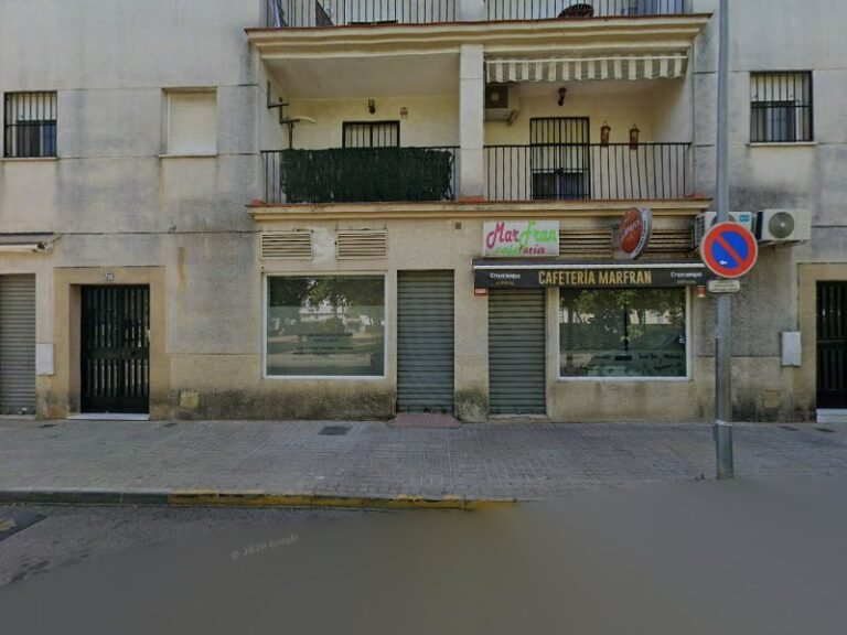 Cafetería MarFran, bar o restaurante en Carmona, Sevilla