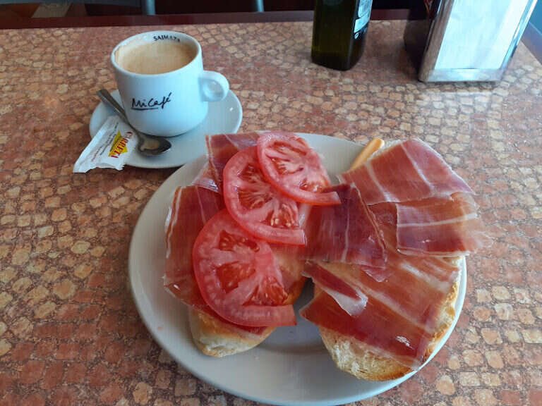 Cafetería SIERRA, bar o restaurante en Dos Hermanas, Sevilla