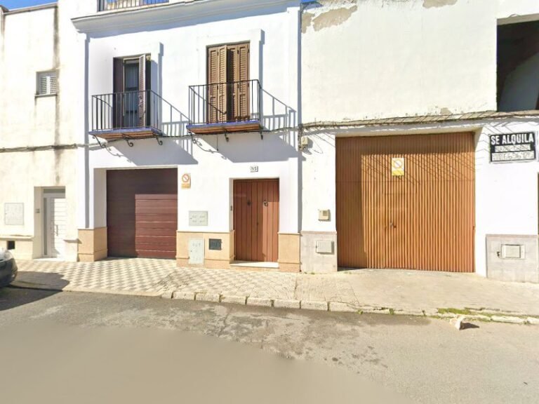 Cafeteria Trebol, bar o restaurante en Los Palacios y Villafranca, Sevilla