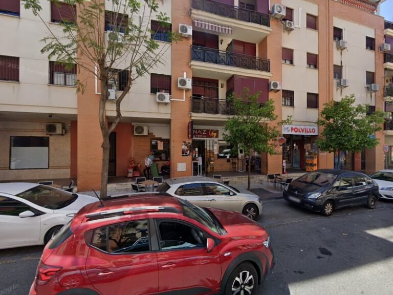 Cafeteria yenaz, bar o restaurante en Alcalá de Guadaíra, Sevilla