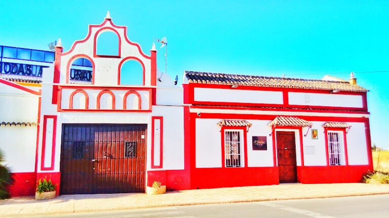 Casa Copita Café Tapas & Copas, bar o restaurante en Pilas, Sevilla