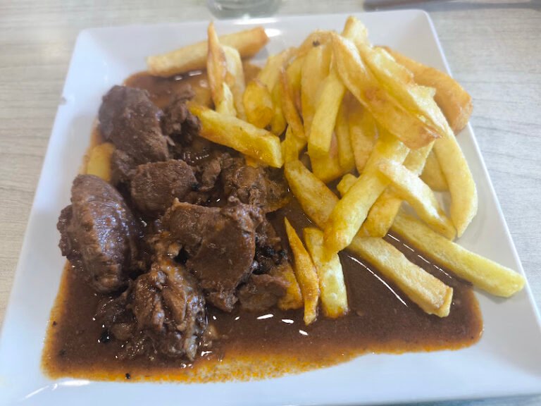 Concepción González Hernández, bar o restaurante en Parque Alcosa, Sevilla
