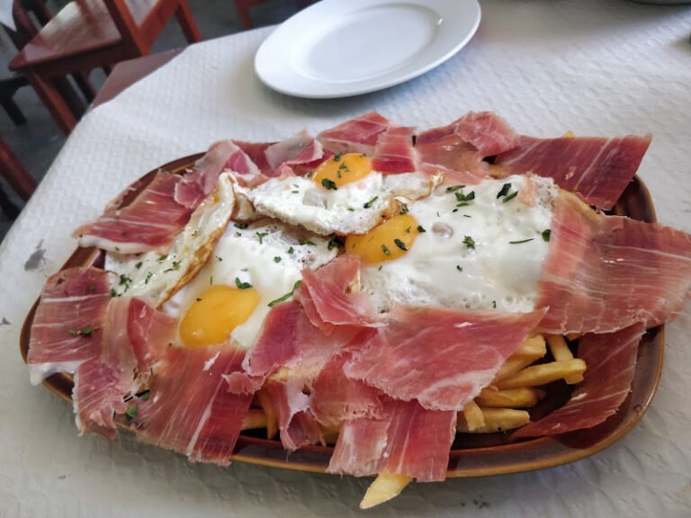 Cervecería Bar la Gran Vía, bar o restaurante en Alcalá de Guadaíra, Sevilla