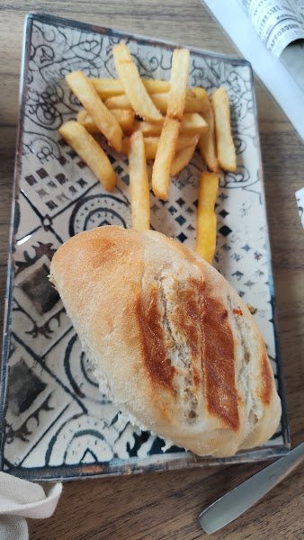 Cervecería De Ferro, bar o restaurante en Montequinto, Dos Hermanas, Sevilla