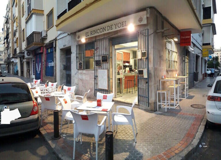 Cervecería El Rincón de Yoel, bar o restaurante en Sevilla