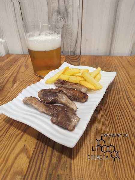 Cervecería La Ciencia, bar o restaurante en Sevilla Este, Sevilla
