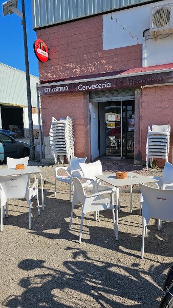Cervecería La Recovera, bar o restaurante en Salteras, Sevilla