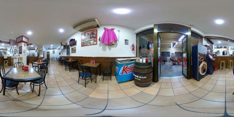 Cervecería Los Pilarillos, bar o restaurante en Mairena del Aljarafe, Sevilla