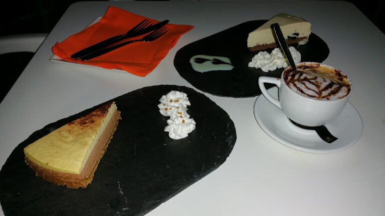Choco & Late, bar o restaurante en Montequinto, Dos Hermanas, Sevilla