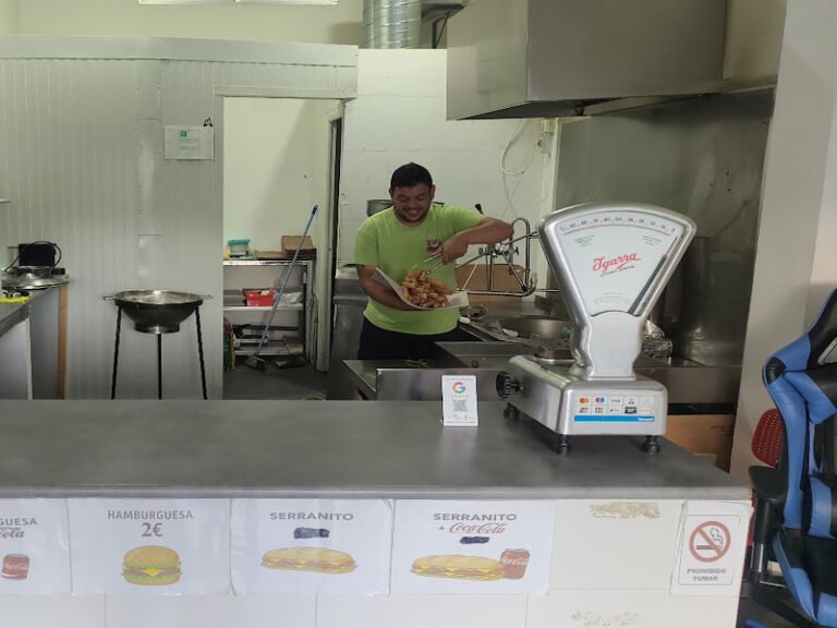 Churrería Márquez, bar o restaurante en Mairena del Aljarafe, Sevilla