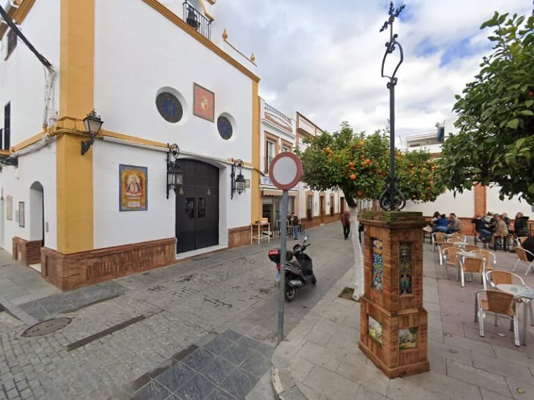 Círculo familiar cultural Recreativo, bar o restaurante en Coria del Río, Sevilla