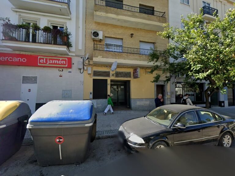 Cofisa Juegos Bar, bar o restaurante en Los Palacios y Villafranca, Sevilla