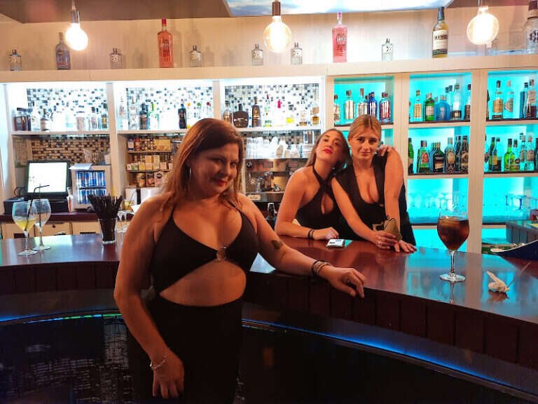 Copas Bravissimo, bar o restaurante en Montequinto, Dos Hermanas, Sevilla