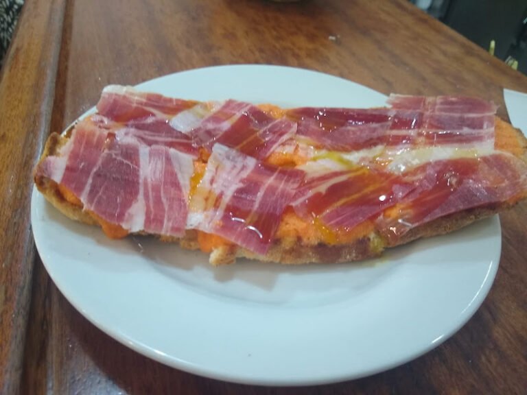 EL LAUREL (CAFE-BAR), bar o restaurante en Mairena del Aljarafe, Sevilla