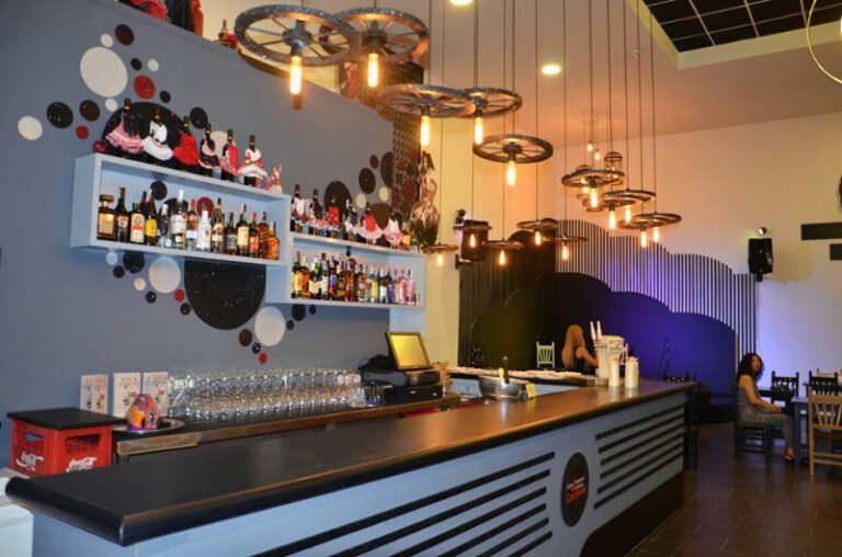 El Rincón de Carmela, bar o restaurante en Coria del Río, Sevilla