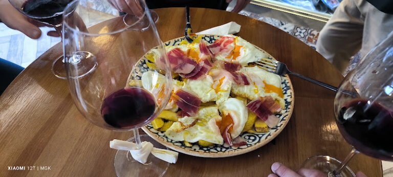 El Tabernal, bar o restaurante en Sevilla Este, Sevilla