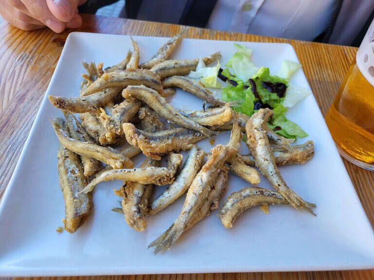 Freiduría Urbano, bar o restaurante en Pilas, Sevilla