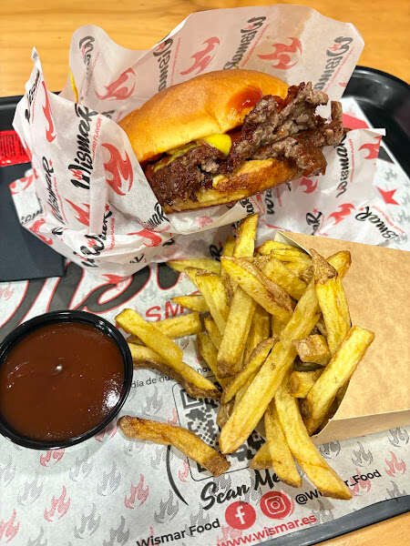Hamburguesería Wismar Alameda, bar o restaurante en Macarena, Sevilla